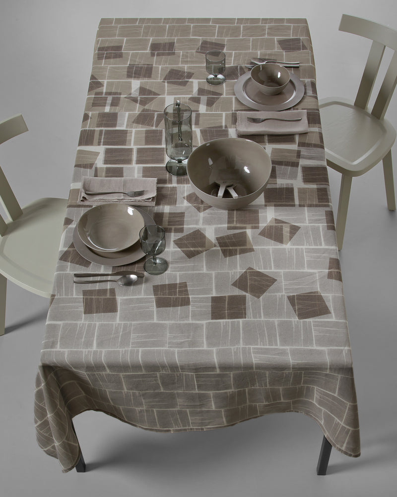 Drivio Tablecloth